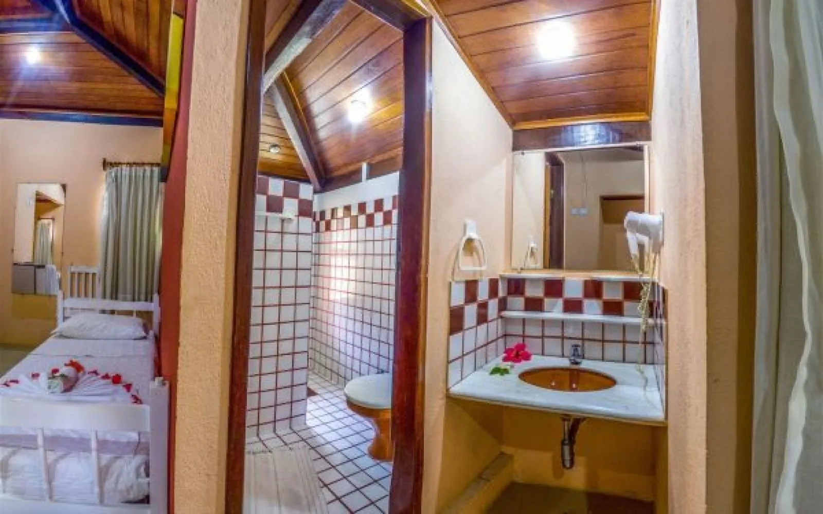 Banheiro Suíte Bromélia